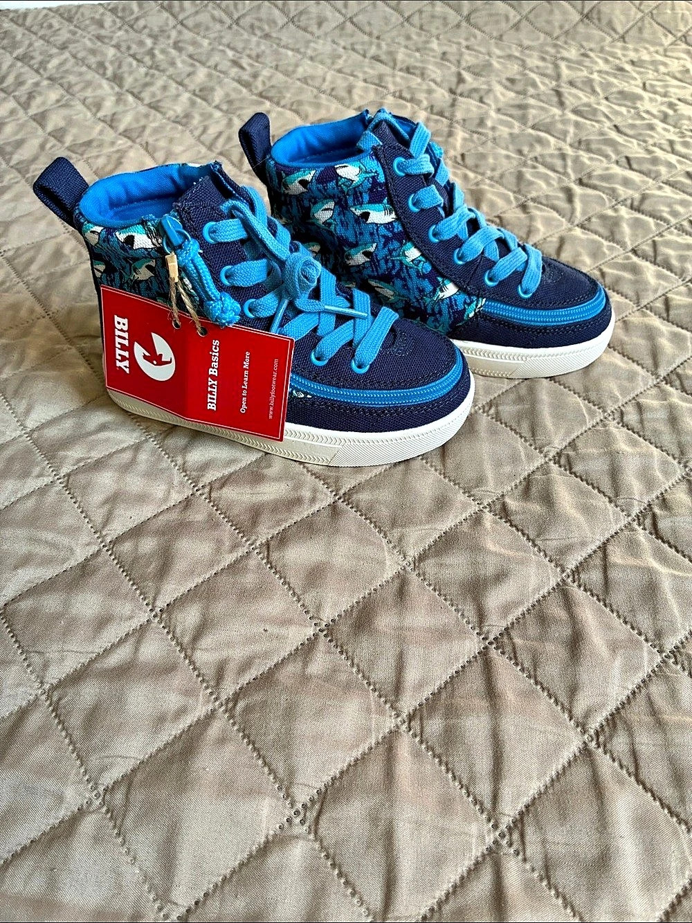 Billy Classic Lace High-Top Sneakers in Blue & White Girls US 9M NWT - Picture 1 of 7